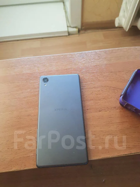 Sony. �/�, 4G LTE, NFC ����