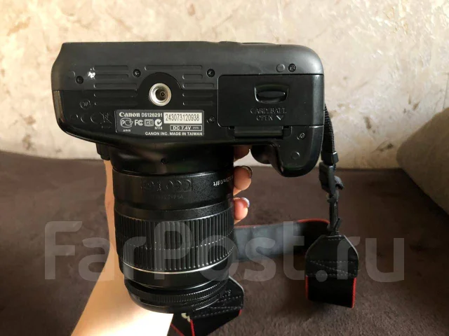 Canon EOS 1100D ����