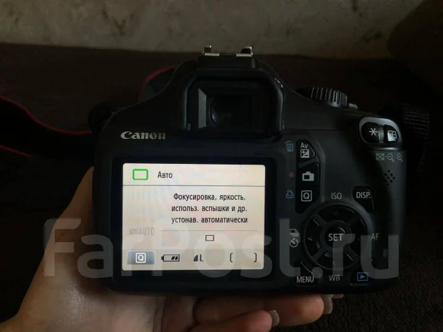 Canon EOS 1100D ����
