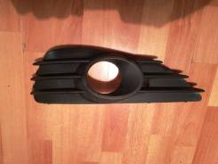 Накладка противотуманной фары. Opel Astra GTC, L08, P10