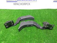 Кронштейн багажника Mitsubishi Outlander в Красноярске Кронштейн багажника MITSUBISHI OUTLANDER