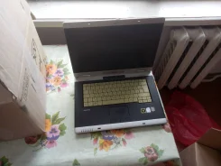 Fujitsu Siemens Amilo. 15.4", 1,7����, ��� 1024 ��, ���� 160���, WiFi: 1, Bluetooth: 1, ����������� �� 3��. ����