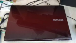 Samsung R730. 17.3", 2,6����, ��� 4 ��, ���� 60���, WiFi, ����������� �� 1��. ����