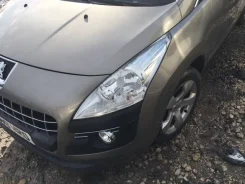 Peugeot 3008 ����