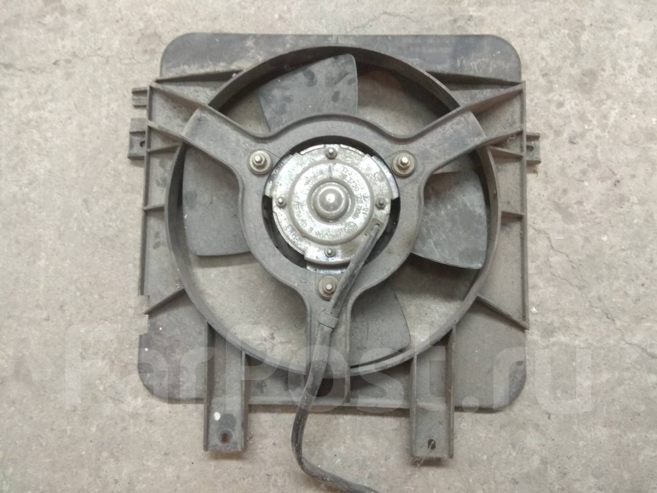 Вентилятор ваз 2110. Вентилятор на ваз 2110 инжектор. Вентилятор охлаждения радиатора ваз 2110. Вентилятор на ваз 2110 инжектор. Вентилятор ваз 2110.
