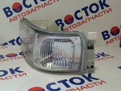 Фара TOYOTA HIACE RZH101G