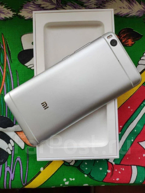 Xiaomi Mi5S. �/� ����