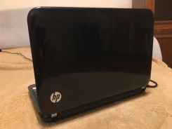 HP Mini 200. 10.1", 1,6����, ��� 2048 ��, ���� 320���, WiFi: 1, Bluetooth: 1, ����������� �� 4 910��. ����