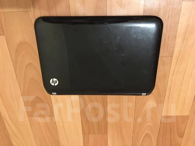 HP Mini 200. 10.1", 1,6����, ��� 2048 ��, ���� 320���, WiFi: 1, Bluetooth: 1, ����������� �� 4 910��. ����