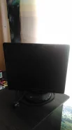 Samsung. 19", ���������� �� (LCD)