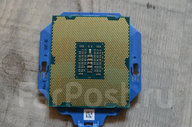 Intel Xeon E5-2603 v2 ����