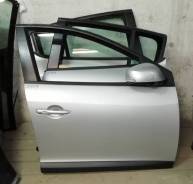 Дверь боковая. Renault Megane, BZ00, BZ06, BZ0B, BZ0C, BZ0D, BZ0F, BZ0G, BZ0H, BZ0J, BZ0K, BZ0L, BZ0N, BZ0U, BZ12, BZ16, DZ, DZ00, DZ03, DZ0B, DZ0D, D...