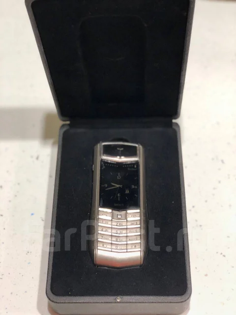 Vertu Ascent. �/� ����