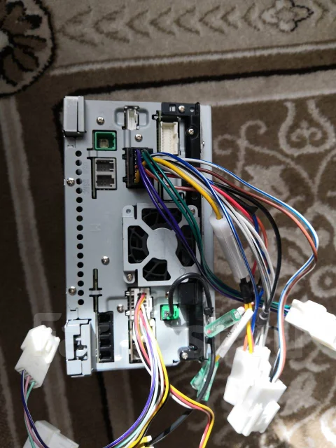 Eclipse AVN-D7W ����