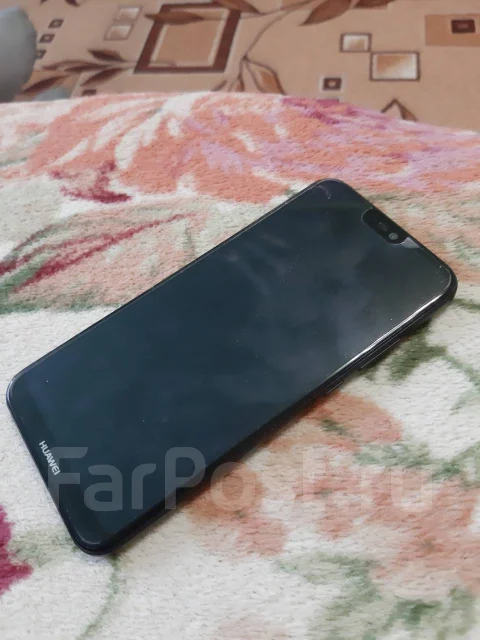 Huawei P20 lite. �/�, ������, 4G LTE, Dual-SIM, NFC ����