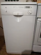 Indesit ����