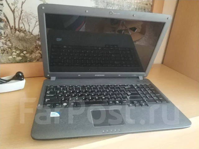 Samsung R530. Bluetooth: 1 ����