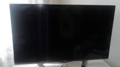 LG 42LA660V. LCD (��) ����