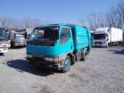 Mitsubishi Fuso Canter. Mitsubishi Canter мусоровоз во Владивостоке, 4 210 куб. см.