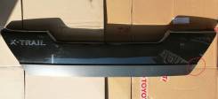 Накладка крышки багажника. Nissan X-Trail, T31, T31R, DNT31, TNT31, NT31 Двигатели: M9R, MR20DE, QR25DE