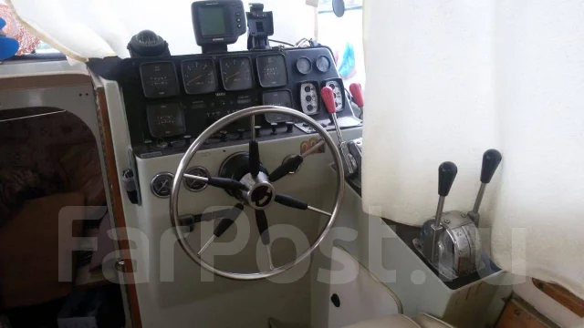 Yamaha STR-25. 1990 ���, ����� 7��., ��������� ������������, 220��.�., ������ ����