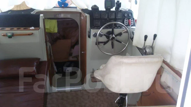 Yamaha STR-25. 1990 ���, ����� 7��., ��������� ������������, 220��.�., ������ ����