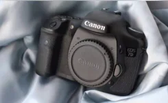 Canon EOS 7D ����