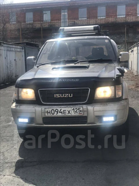 Isuzu bighorn 2000