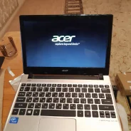 Acer Aspire One 756. 11.5", 1 500,0����, ��� 2048 ��, ���� 500���, WiFi, ����������� �� 3��. ����