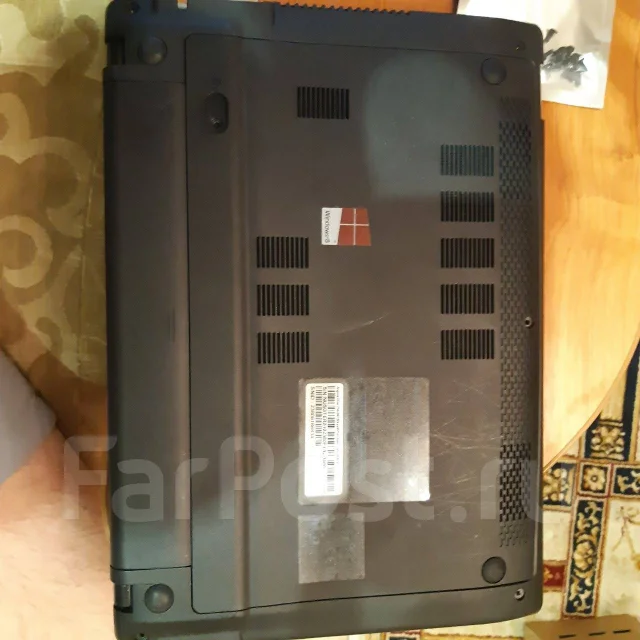 Acer Aspire One 756. 11.5", 1 500����, ��� 2048 ��, ���� 500���, WiFi: 1, ����������� �� 3��. ����