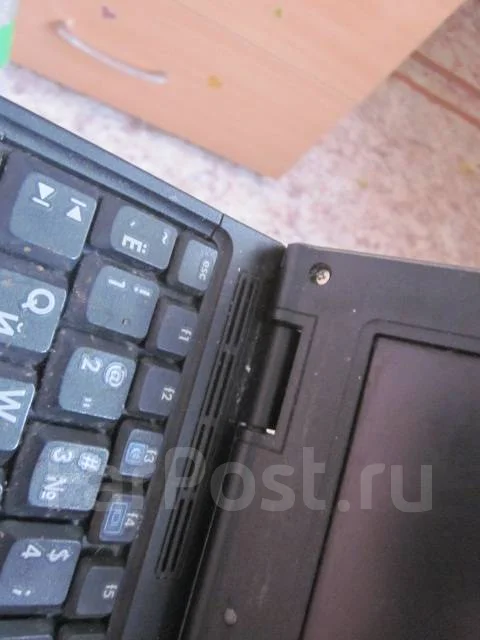 HP Compaq. 12", 1,8����, ��� 256 �� � ������, ���� 1���, WiFi: 1, Bluetooth: 1, ����������� �� 1��. ����