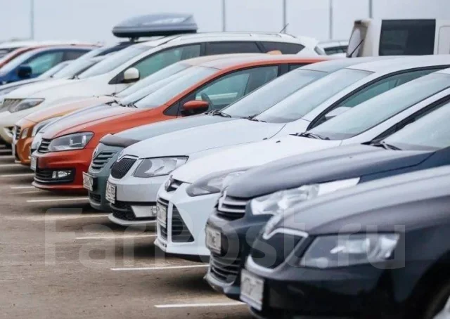 Автостоянка грузовых автомобилей