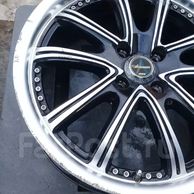 BADX D.O.S. Avanzar. 7.0x17", 4x100, ET53, �� 72���. ����