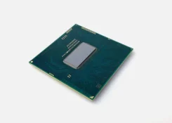 Intel Core i3-3110M ����