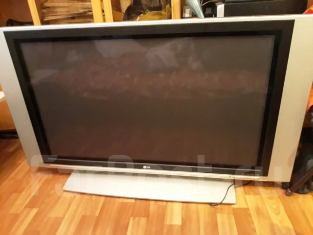 LG 42PX4RV. ������ ����