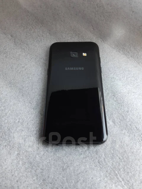 Samsung Galaxy A3 2017. �/�, ������, 4G LTE, Dual-SIM, ����������, NFC ����