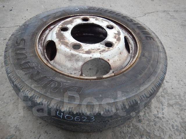 Задние диски исудзу эльф. Размер колес исузу nqr75. Шина для исузу 5 тонны. Диски исузу эльф 16 5 отверстий. Колесо от исузу.