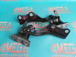 Крепление капота. Nissan X-Trail, NT31, DNT31, T31, T31N, T31P, T31R, T31Z, TNT31 Двигатели: M9R, MR20DE, QR25DE