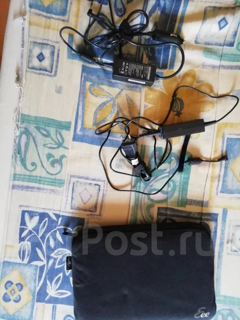 Asus Eee PC 1005HA. 10.1", 1,6����, ��� 1024 ��, ���� 120���, WiFi: 1, Bluetooth: 1, ����������� �� 10��. ����