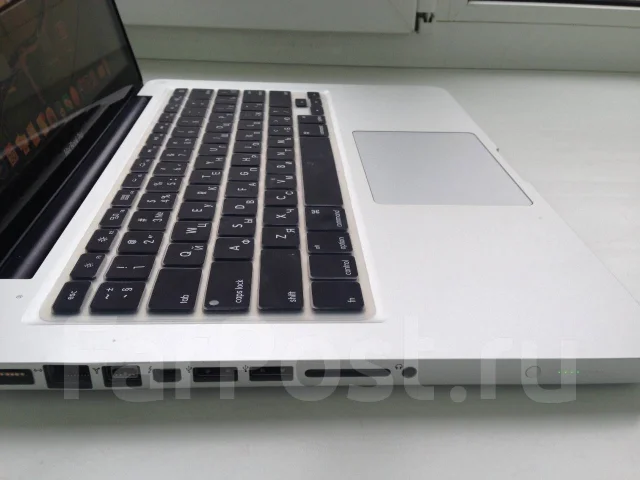 Apple MacBook Pro 13 2011 Late. ��� 4 ��, ���� 500���, WiFi: 1, Bluetooth: 1, ����������� �� 8��. ����
