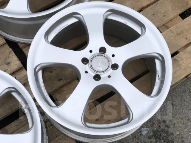 RAYS Versus Stivale. 7.0x17", 4x100, ET32, �� 65���. ����
