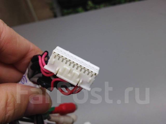 Фишка двухконтактная автомобильная