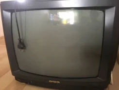 Aiwa. CRT (���) ����