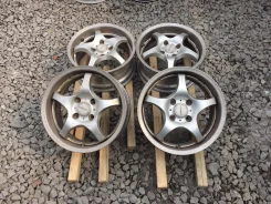 Giraru. 7.0x16", 100x4, ET45 ����