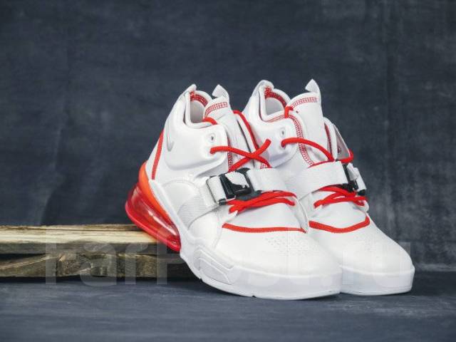 Nike air force shop 270 white and red