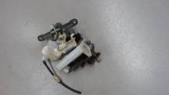 Ручка крышки багажника Mitsubishi Pajero 2000-2006