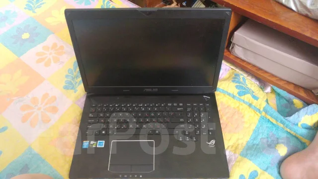 Asus ROG G750. 17.3", ��� 16 ��, WiFi: 1, Bluetooth: 1, ����������� �� 2��. ����