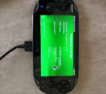 Sony PlayStation Vita ����