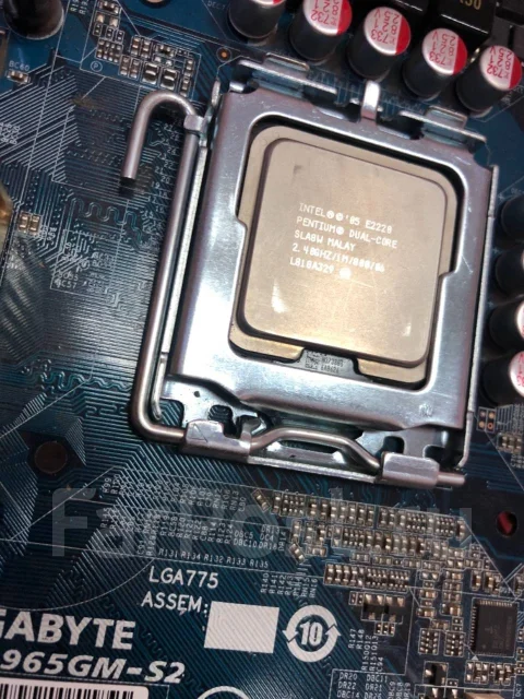 Intel Pentium E2220 ����