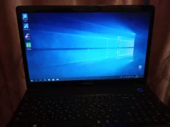 Samsung 310E5C. 15.6", 2,5����, ��� 8 ��, ���� 1 000���, WiFi, Bluetooth, ����������� �� 1��. ����